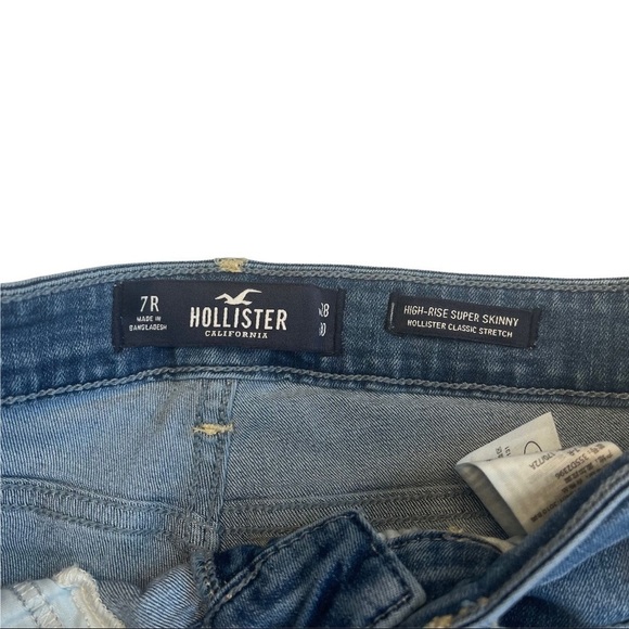 Hollister Women's 28 x 30” Distressed High Rise Super Skinny Denim Jeans - Picture 4 of 12